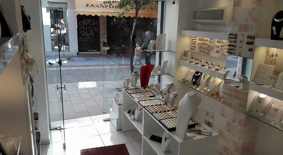 Anne Handmade Jewelry · Πειραιάς · φωτογραφία αρχείου 3