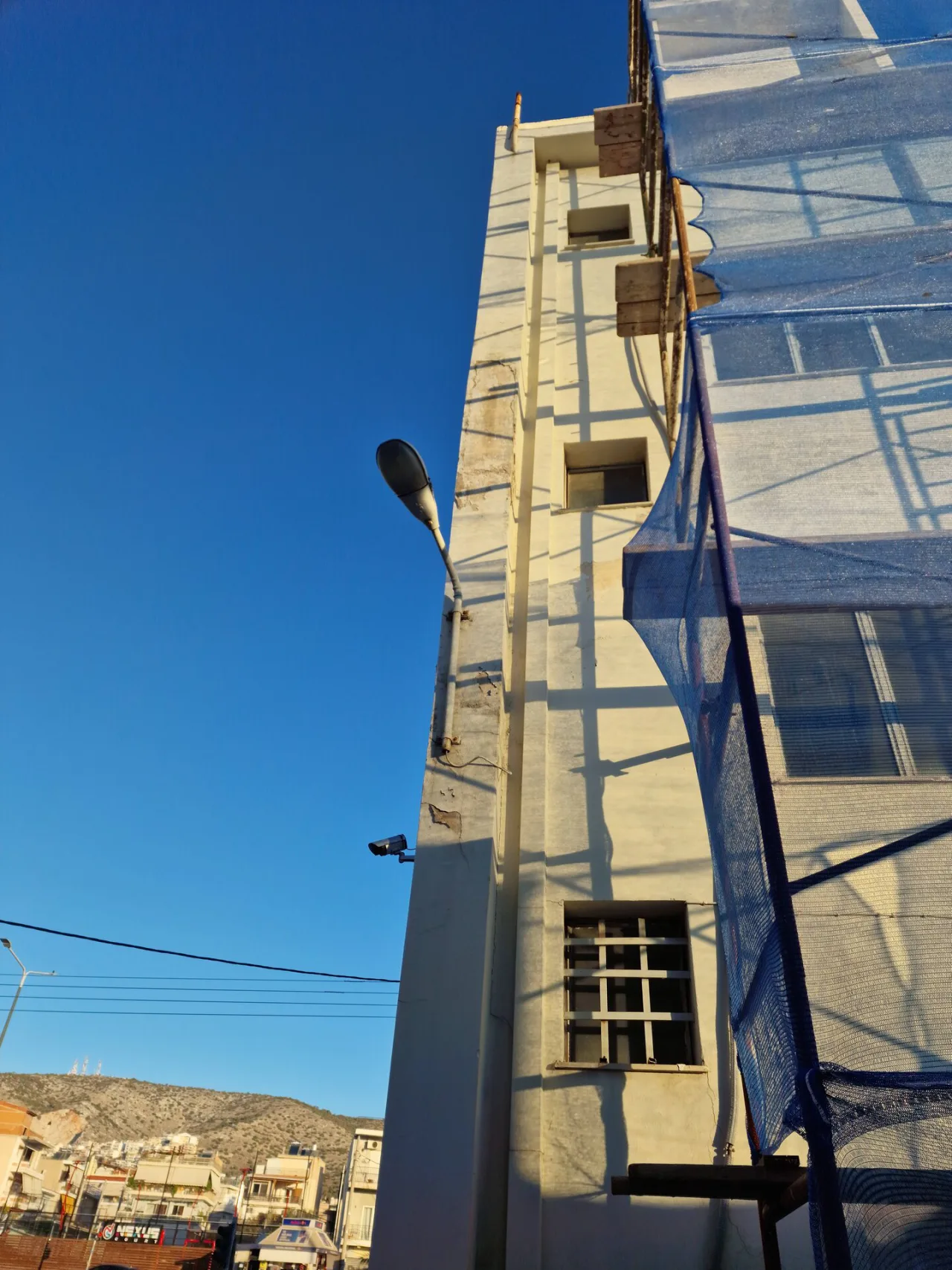 Bella Ε.Π.Ε. | Κατασκευή υποδημάτων · Λεωφόρος Αθηνών · φωτογραφία αρχείου 45