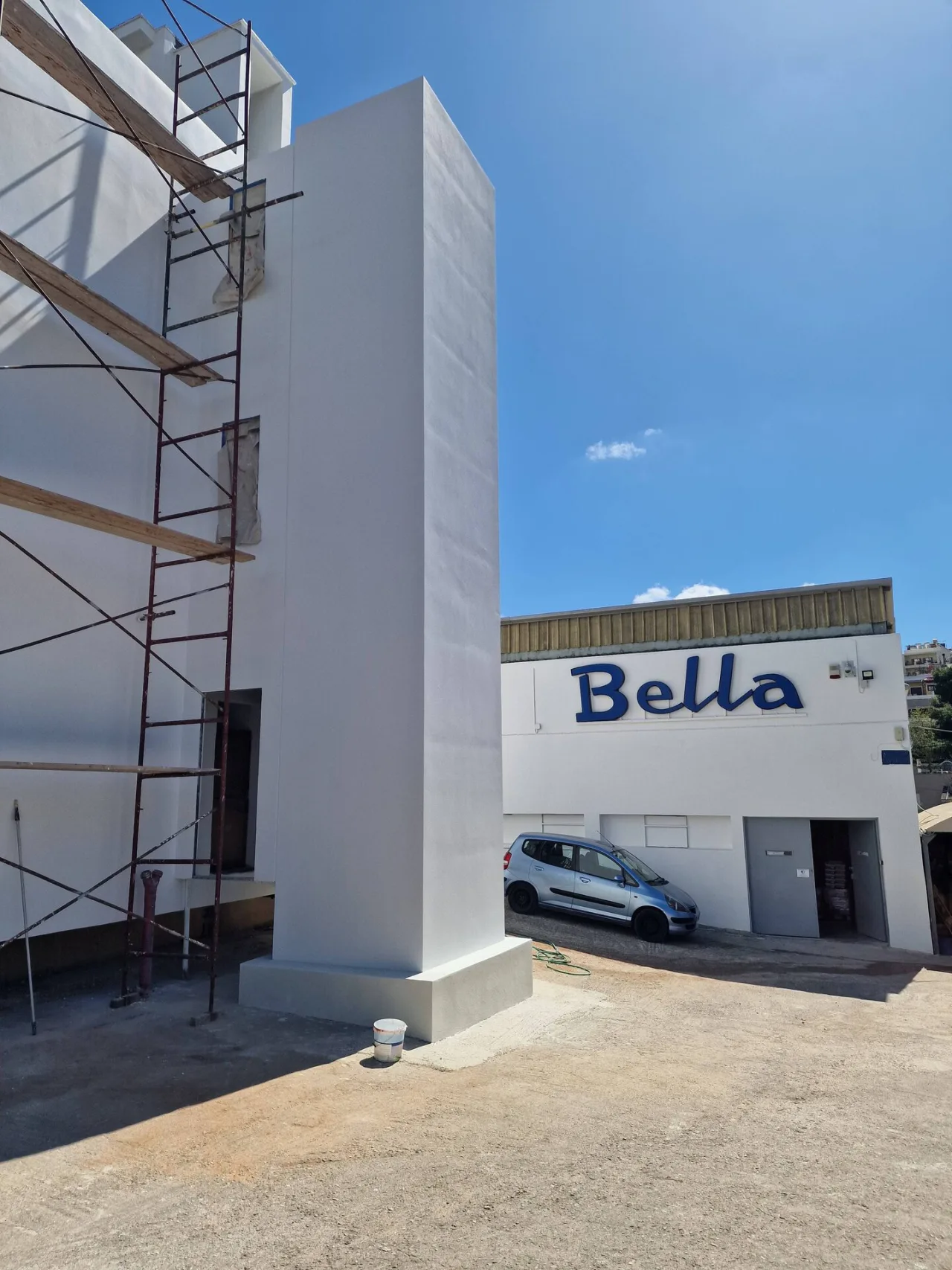 Bella Ε.Π.Ε. | Κατασκευή υποδημάτων · Λεωφόρος Αθηνών · φωτογραφία αρχείου 19