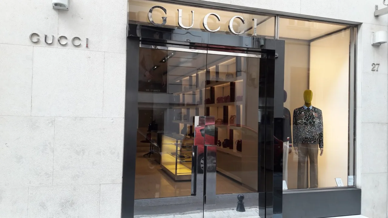 Κατάστημα Gucci · Κολωνάκι · φωτογραφία αρχείου 4