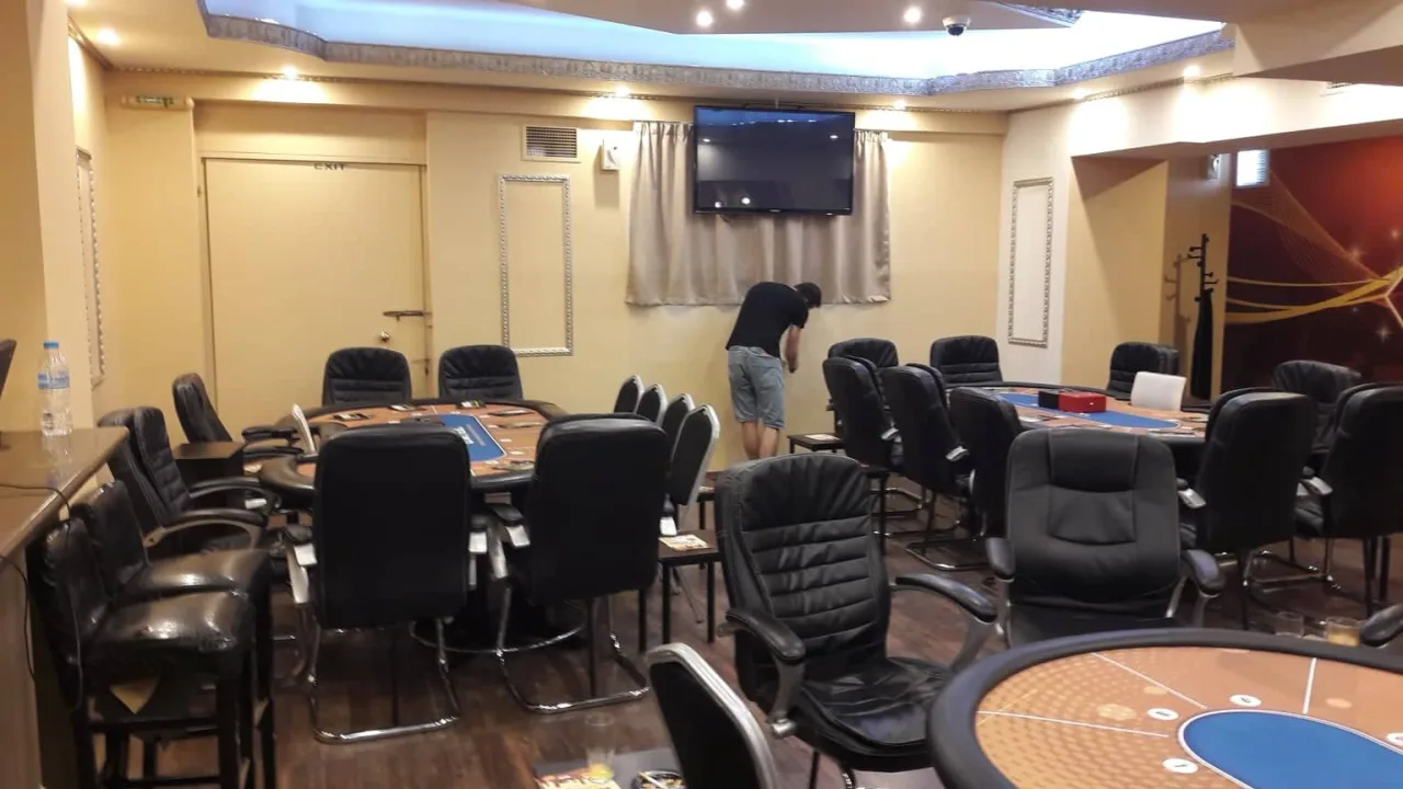 O.ΦΙ.ΤΕΧ · Πειραιάς · φωτογραφία αρχείου 11